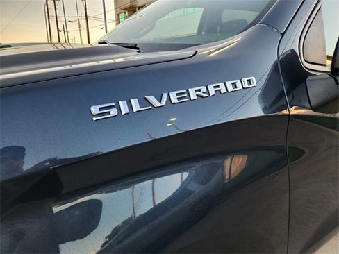 Used 2021 Chevrolet Silverado 1500 LT RWD image 9