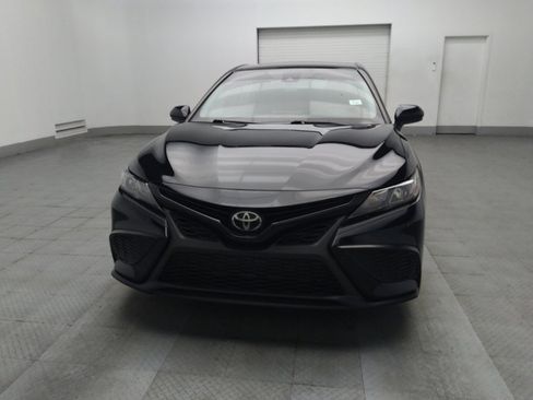 Used 2021 Toyota Camry SE FWD image 15