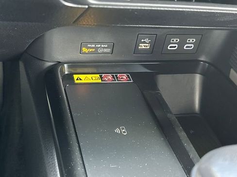 Certified 2025 Toyota Camry SE w/ Convenience Package image 36