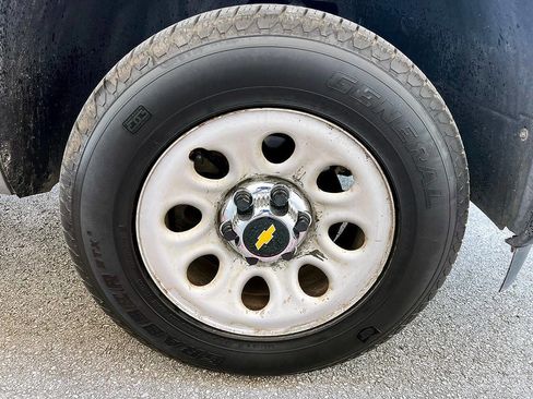 Used 2007 Chevrolet Silverado 1500 W/T image 53