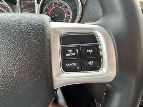 Used 2016 Dodge Journey SE w/ MOPAR All-Weather Group FWD image 19