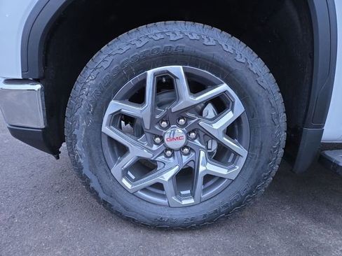 New 2026 GMC Sierra 1500 SLT w/ SLT Premium Package image 7