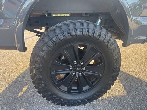 Used 2020 Ford F150 XLT w/ Equipment Group 302A Luxury image 14