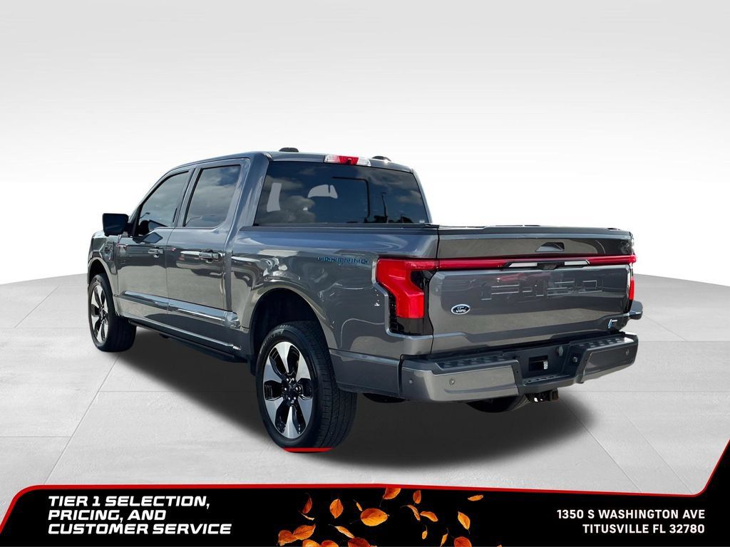Used 2023 Ford F150 Lightning Platinum AWD/4WD image 4