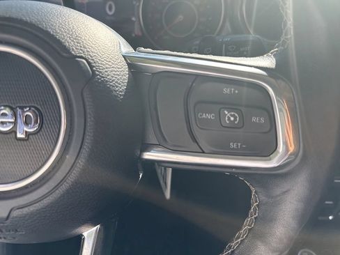 Used 2023 Jeep Wrangler Unlimited Sahara w/ Cold Weather Group AWD/4WD image 13