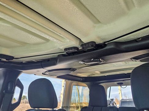 Used 2019 Jeep Wrangler Unlimited Sport S image 52