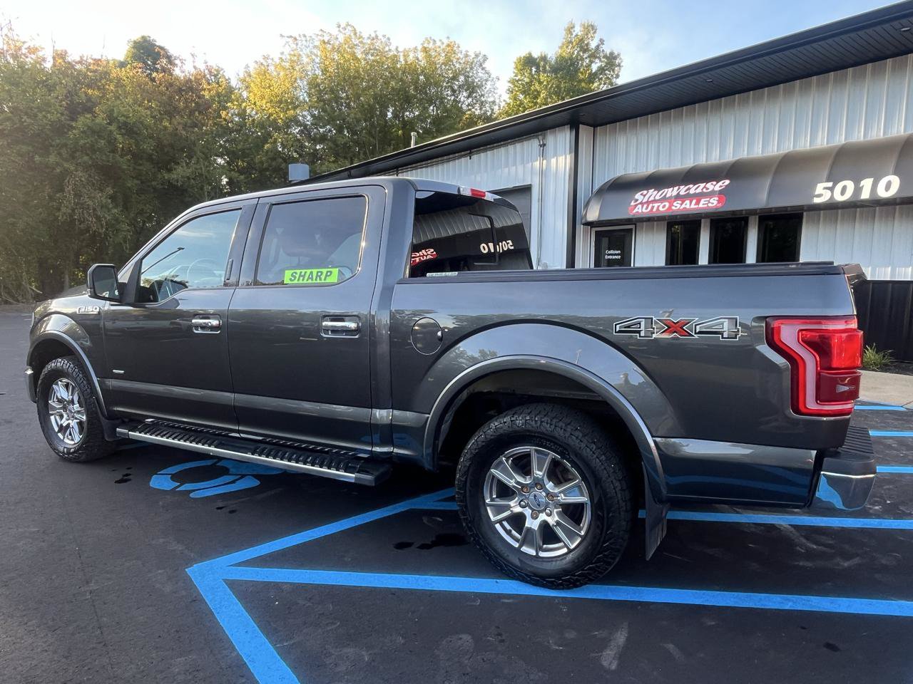 Used 2015 Ford F150 Lariat w/ Equipment Group 502A Luxury AWD/4WD image 7