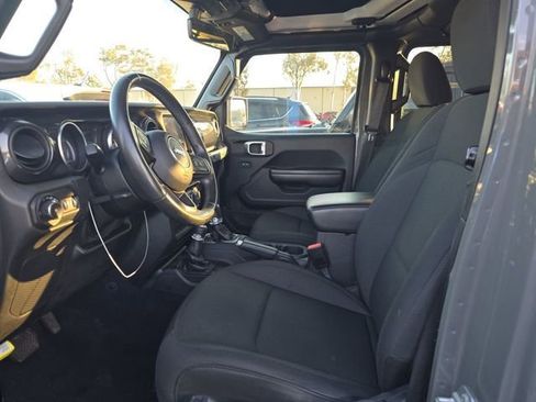Used 2021 Jeep Wrangler Unlimited Sport image 5