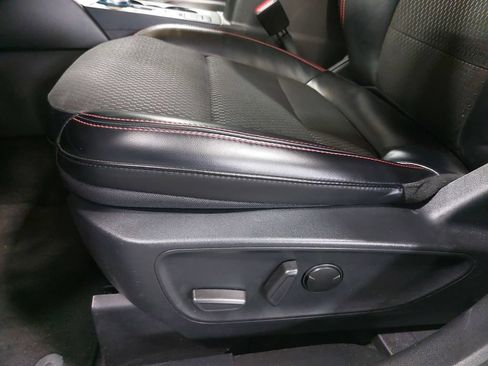Used 2024 Ford Escape ST-Line AWD/4WD image 30