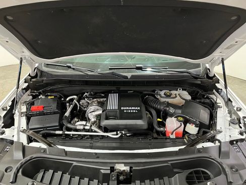 Used 2023 Chevrolet Tahoe RST AWD/4WD image 6