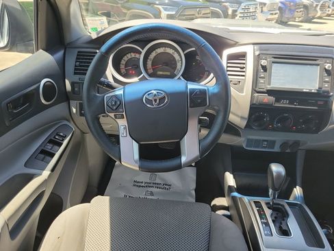 Used 2014 Toyota Tacoma PreRunner w/ TRD Sport Package RWD image 20