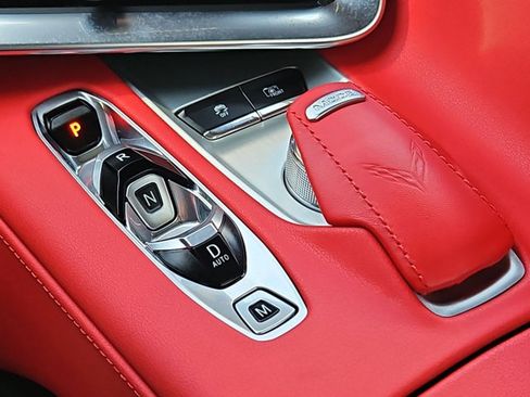 Certified 2025 Chevrolet Corvette Stingray Preferred Conv w/ 2LT RWD image 19