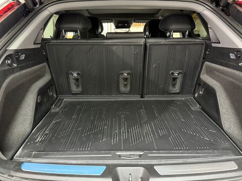 New 2026 Cadillac Optiq Sport 1 w/ LPO, Floor Liner Package image 42