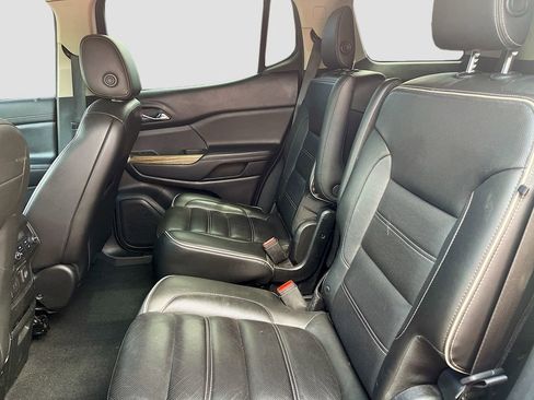 Used 2019 GMC Acadia Denali w/ Technology Package FWD image 26