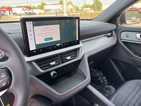 New 2026 Ford Explorer ST-Line image 19
