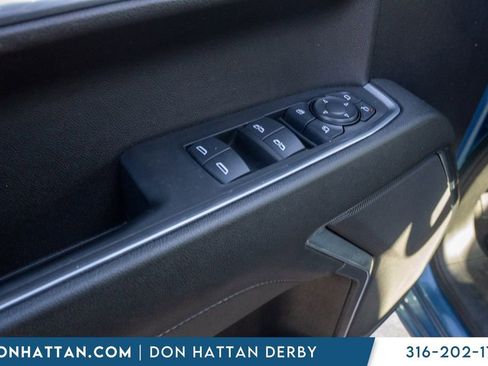 Used 2024 GMC Sierra 1500 SLT image 15