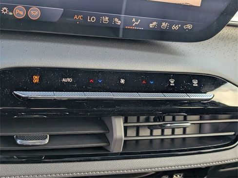 New 2026 Buick Enclave Avenir w/ Super Cruise Package image 13