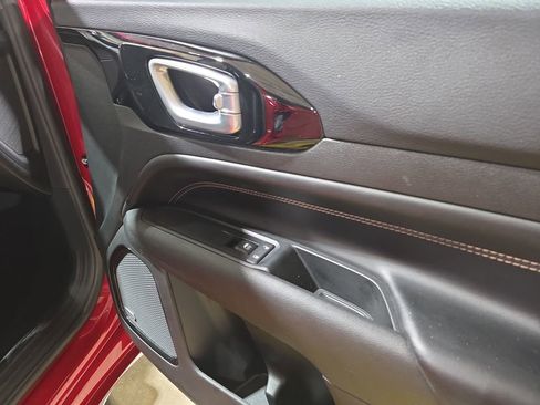 Used 2022 Jeep Compass Limited w/ (RED) Package image 22