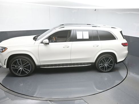 Used 2021 Mercedes-Benz GLS 580 GLS 580 image 46