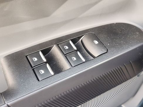 New 2026 Ford Maverick XL image 21