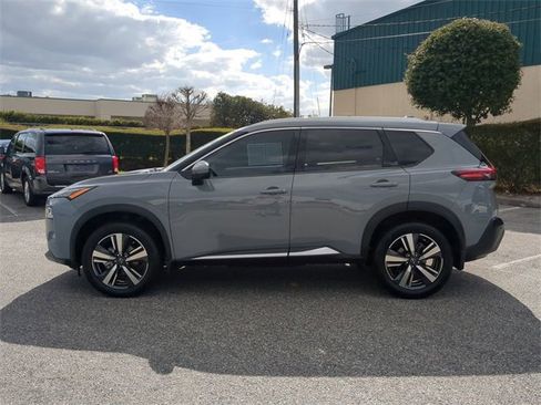 Used 2022 Nissan Rogue SL image 7