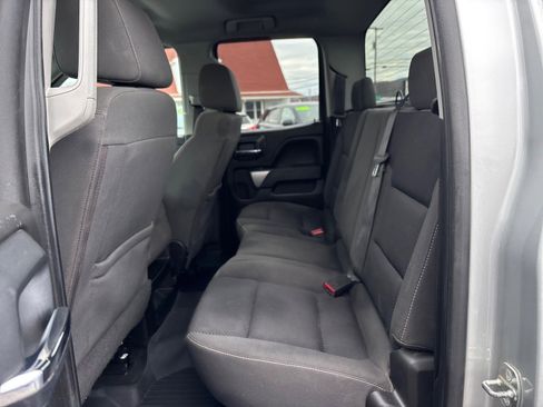 Used 2018 Chevrolet Silverado 1500 LT w/ LPO, Black Pack image 15