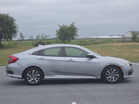 Used 2017 Honda Civic EX image 43