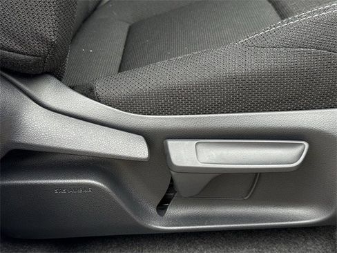 Used 2025 Toyota 4Runner SR5 image 29