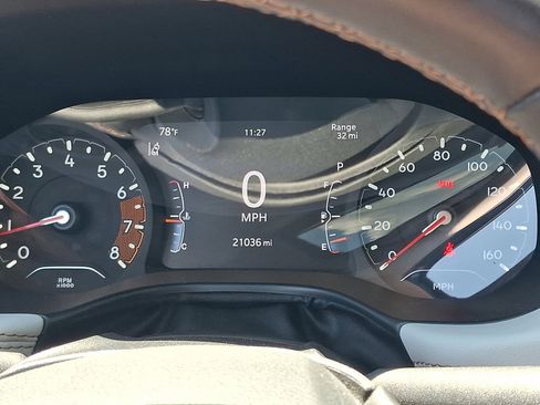 Used 2022 Jeep Compass Limited AWD/4WD image 26