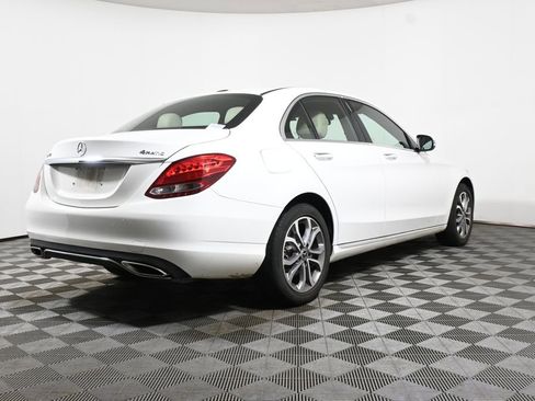 Used 2018 Mercedes-Benz C 300 4MATIC Sedan image 7
