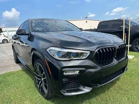 Used 2021 BMW X6 M50i w/ Executive Package AWD/4WD image 3