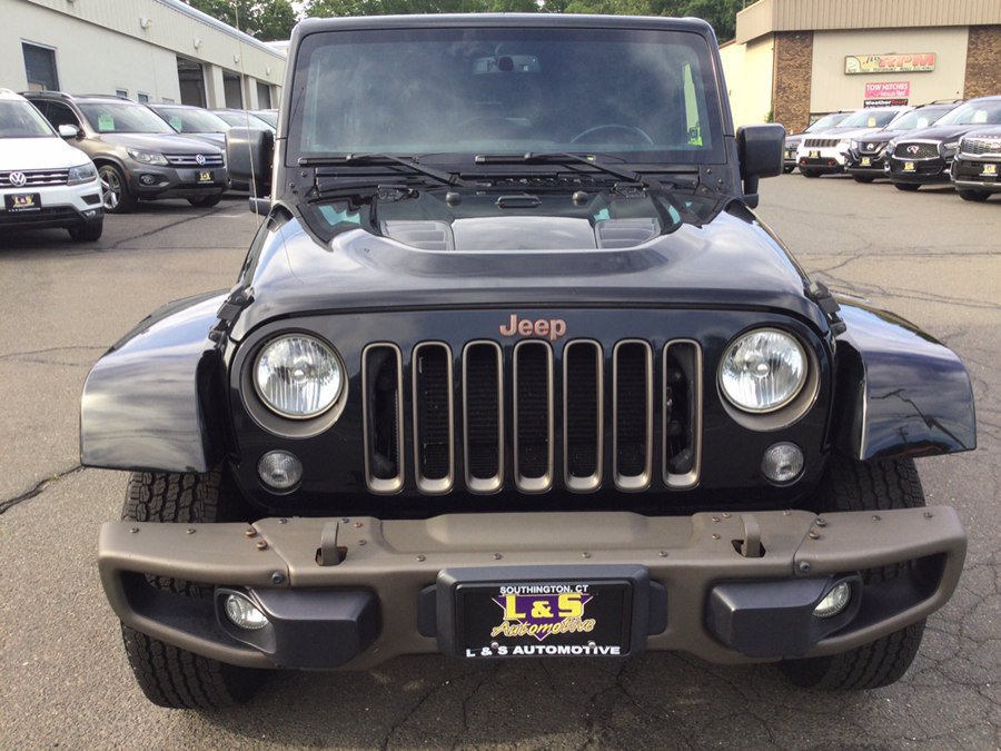 Used 2016 Jeep Wrangler Unlimited Sahara AWD/4WD image 3