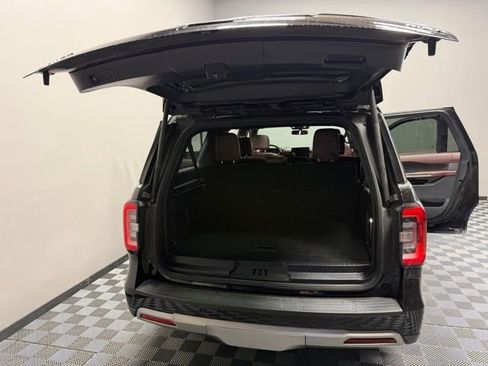Used 2023 Ford Expedition Max Limited image 23