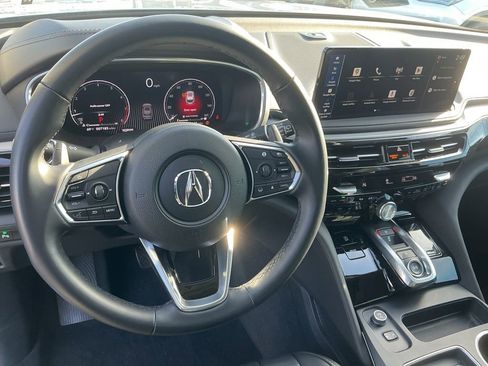 Certified 2025 Acura MDX w/ Technology Package image 12