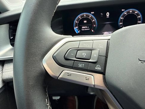 Used 2025 Volkswagen Tiguan S FWD image 27