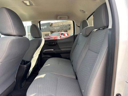 Used 2021 Toyota Tacoma SR5 image 17