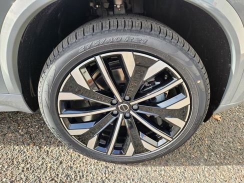 New 2026 Volvo XC90 B6 Ultra image 19