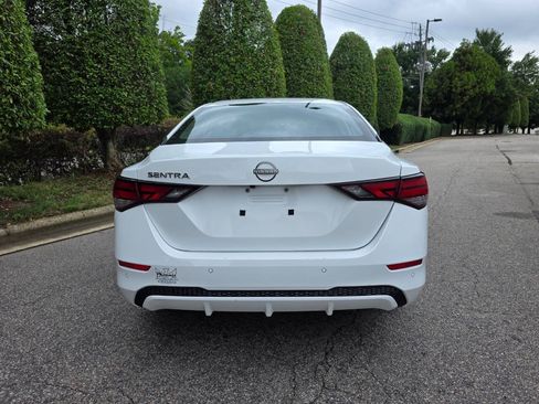 Used 2024 Nissan Sentra S FWD image 4