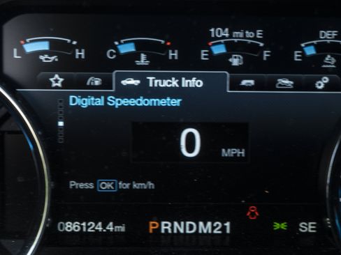 Used 2017 Ford F350 Platinum w/ Platinum Ultimate Package AWD/4WD image 16