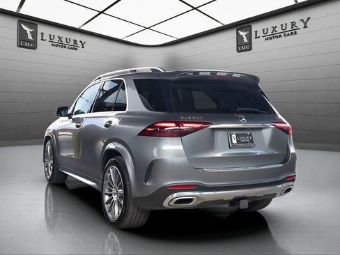 Used 2024 Mercedes-Benz GLE 350 4MATIC image 6
