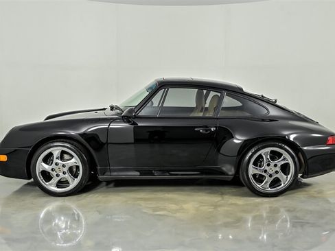 Used 1997 Porsche 911 Carrera RWD image 6
