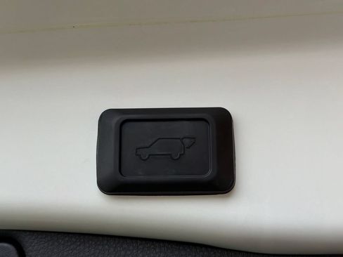 Used 2024 Toyota RAV4 XLE Premium w/ Weather Package FWD image 35