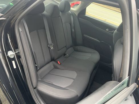Used 2021 Kia K5 LXS FWD image 7