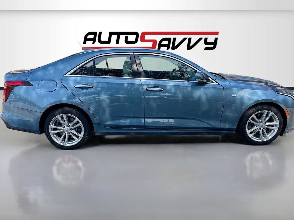 Used 2023 Cadillac CT4 Luxury RWD image 8