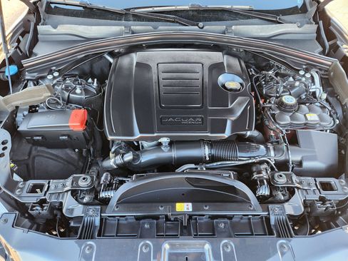 Used 2024 Jaguar F-PACE R-Dynamic S image 26