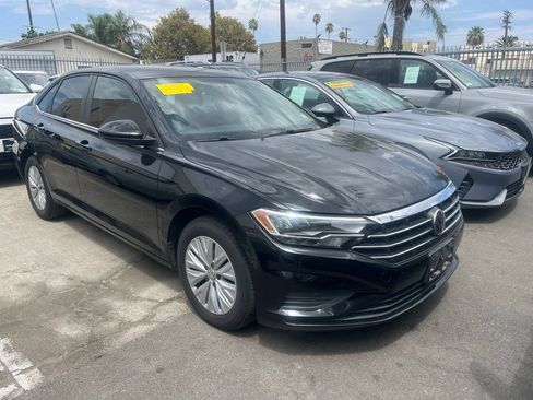 Used 2019 Volkswagen Jetta S w/ Driver Assistance Package FWD image 1