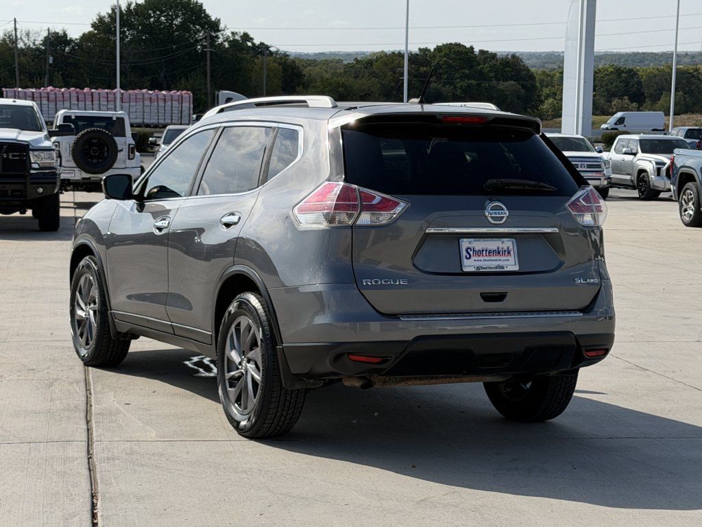 Used 2016 Nissan Rogue AWD image 4