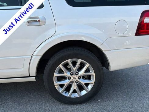 Used 2017 Ford Expedition Limited w/ Equipment Group 301A RWD image 11
