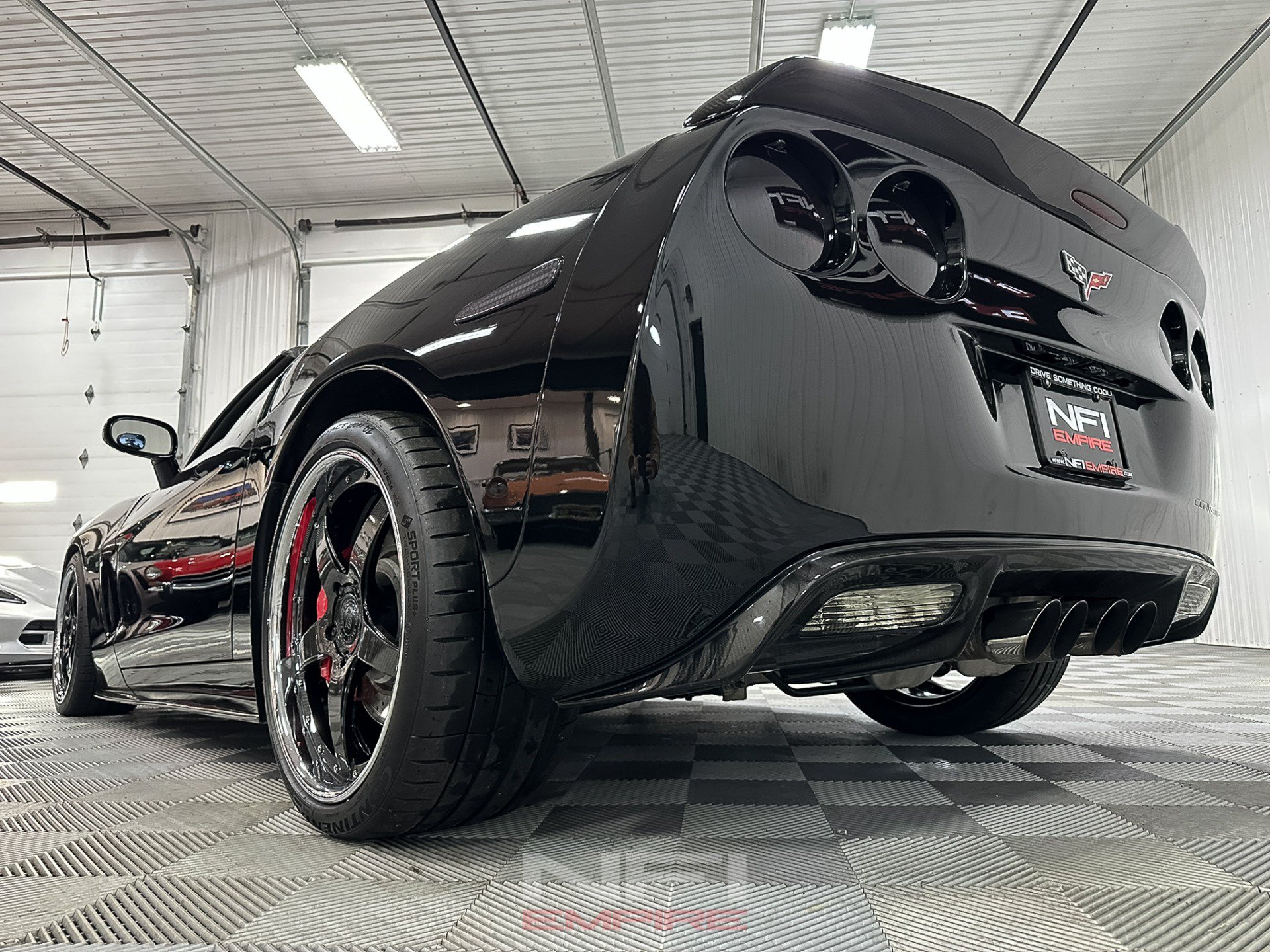 Used 2006 Chevrolet Corvette Coupe w/ Preferred Equipment Group RWD image 30