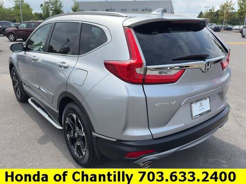 Used 2018 Honda CR-V Touring image 5